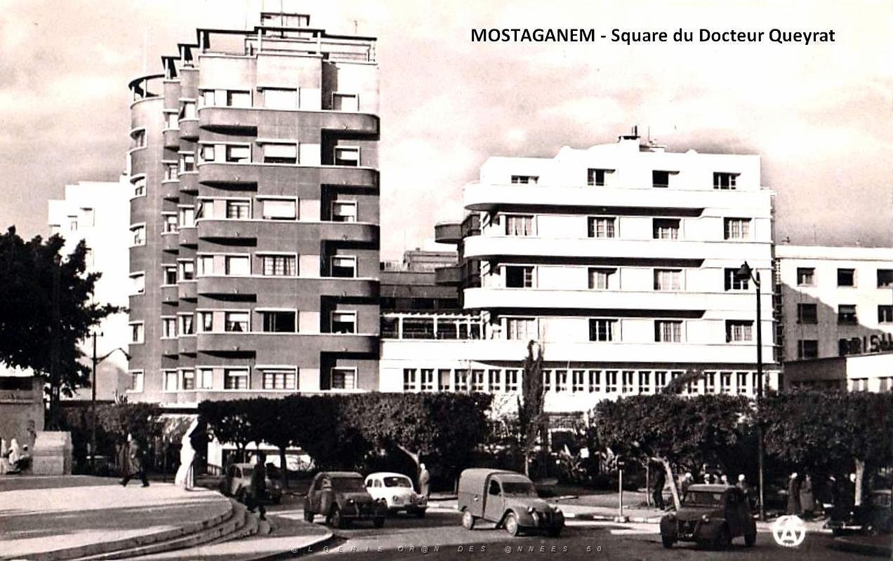 Mostaganem - Square du Docteur Queyrat.jpg